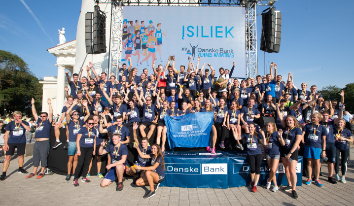 VGTU komanda – gausiausia „Danske Bank Vilniaus maratone“